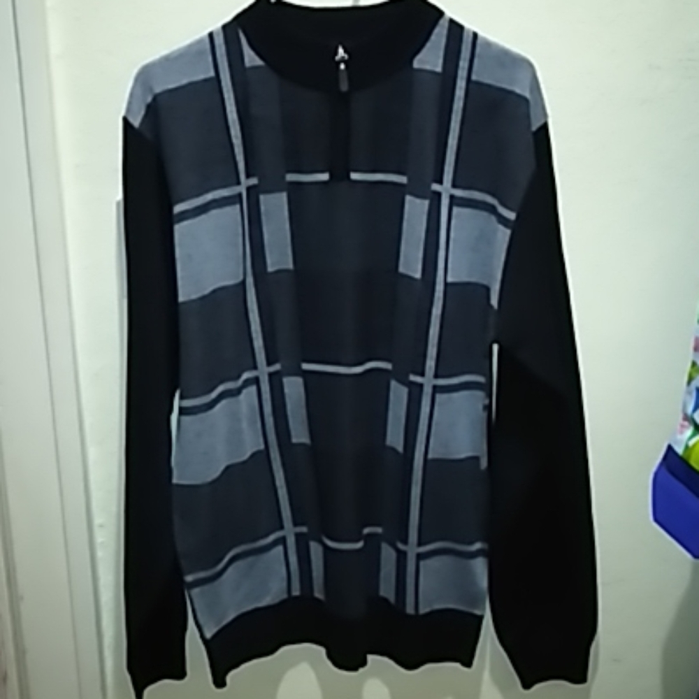 Men's sweater